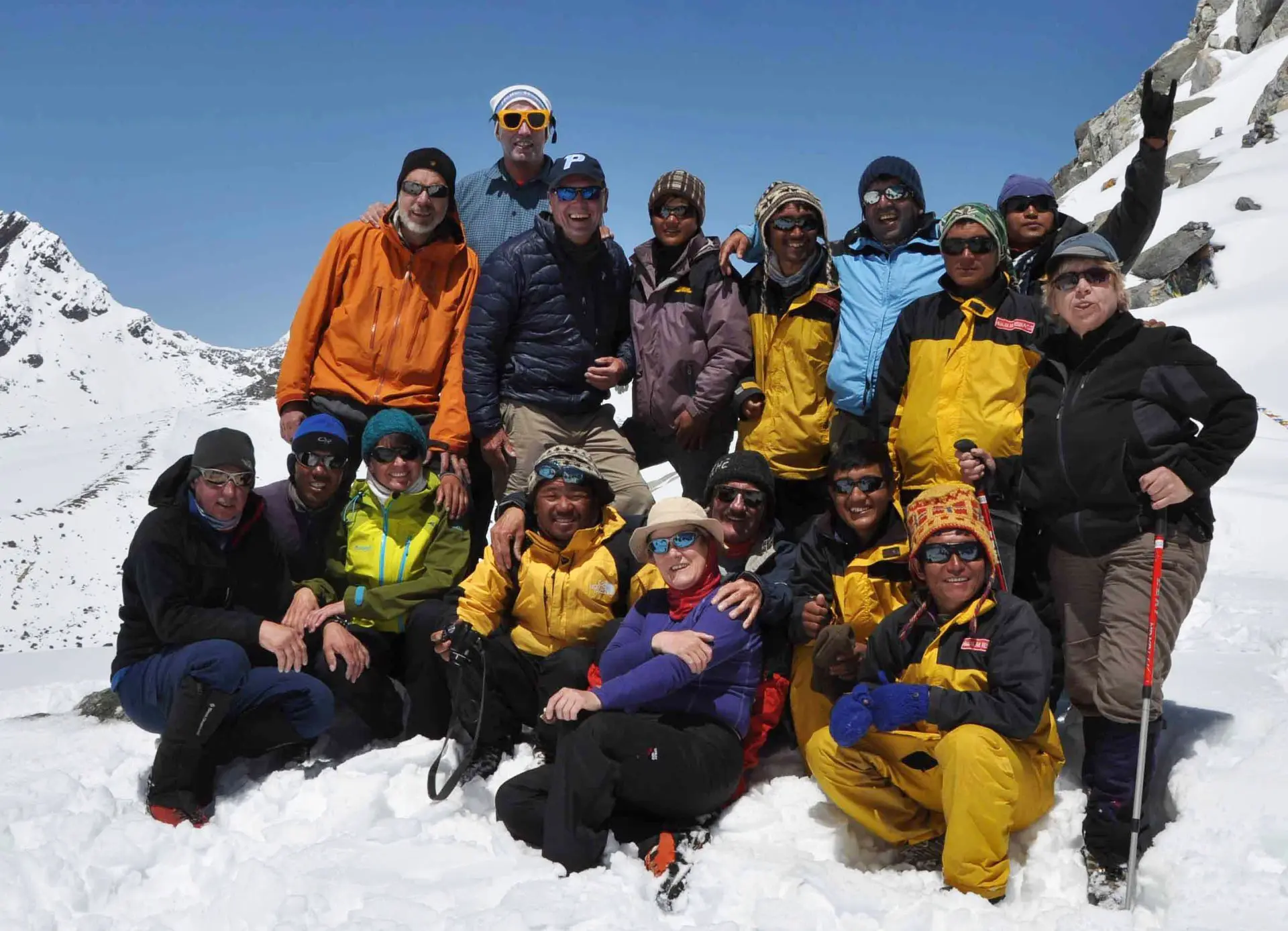 Gruppenbild der Tour durch die Berge