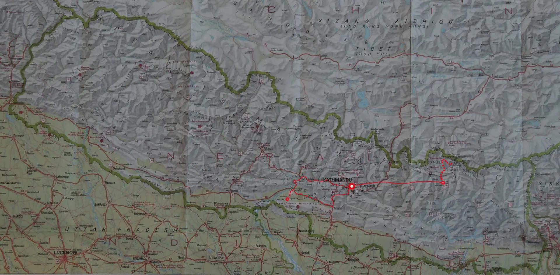 Karte von Nepal mit Route durch Kathmandu